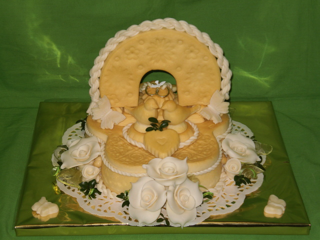 71. Svadobná torta