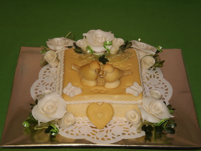 85. Svadobná torta