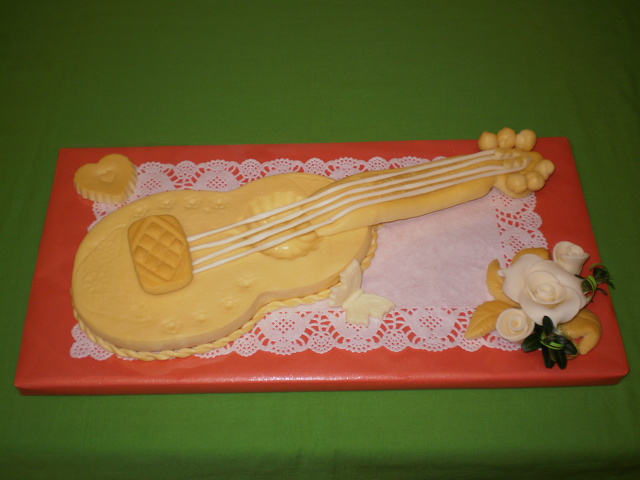 164. Gitara