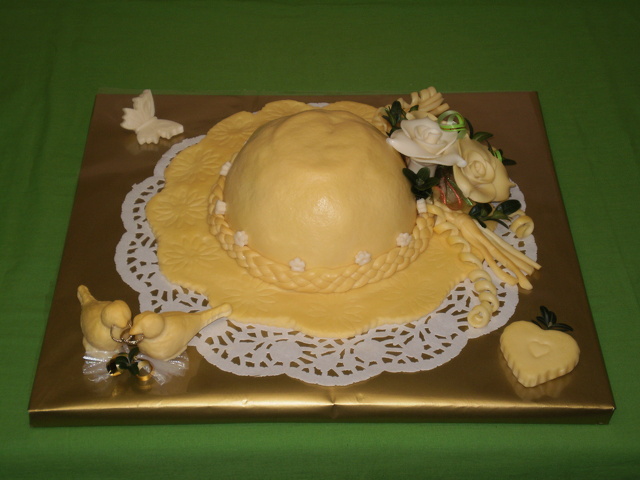 170. Svadobná torta