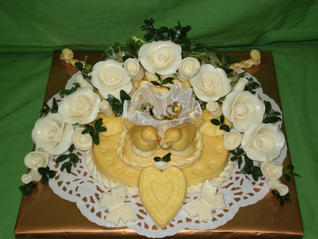 192. Svadobná torta