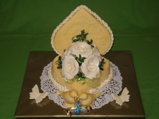 277. Svadobná torta