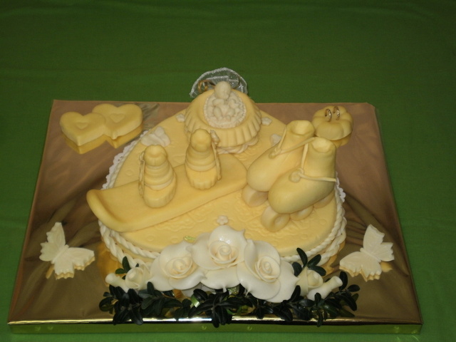 295. Svadobná torta na želanie