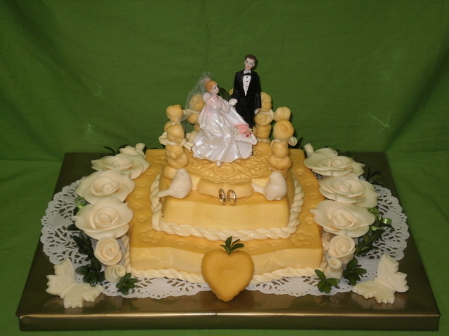 302. Svadobná torta
