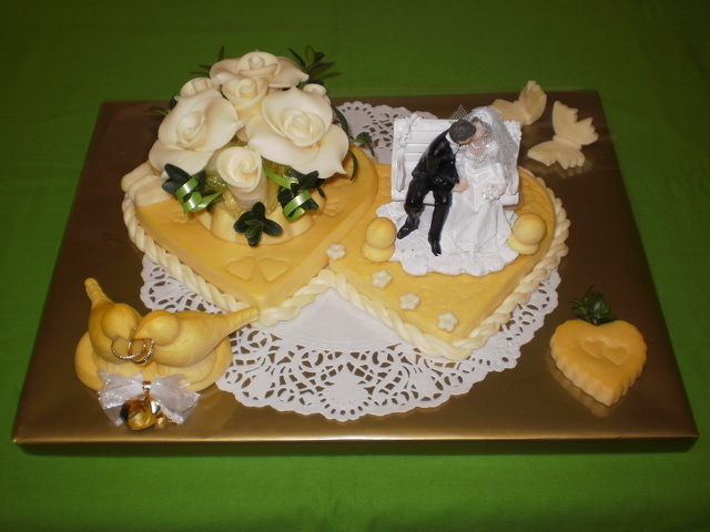 314. Svadobná torta